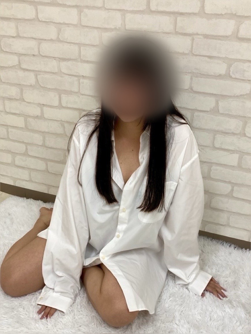 あやな